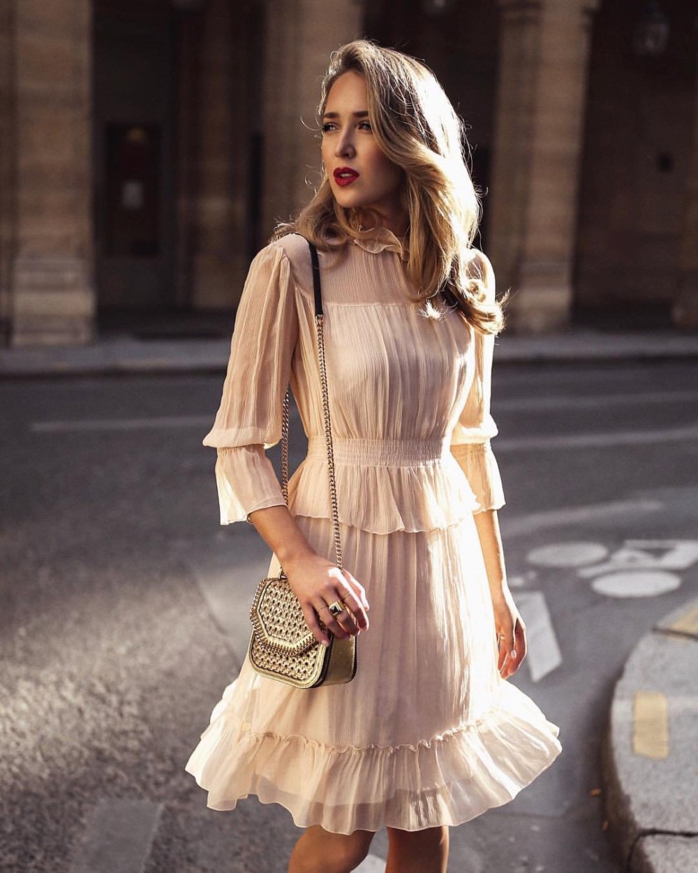 Джемпер с плиссированной юбкой