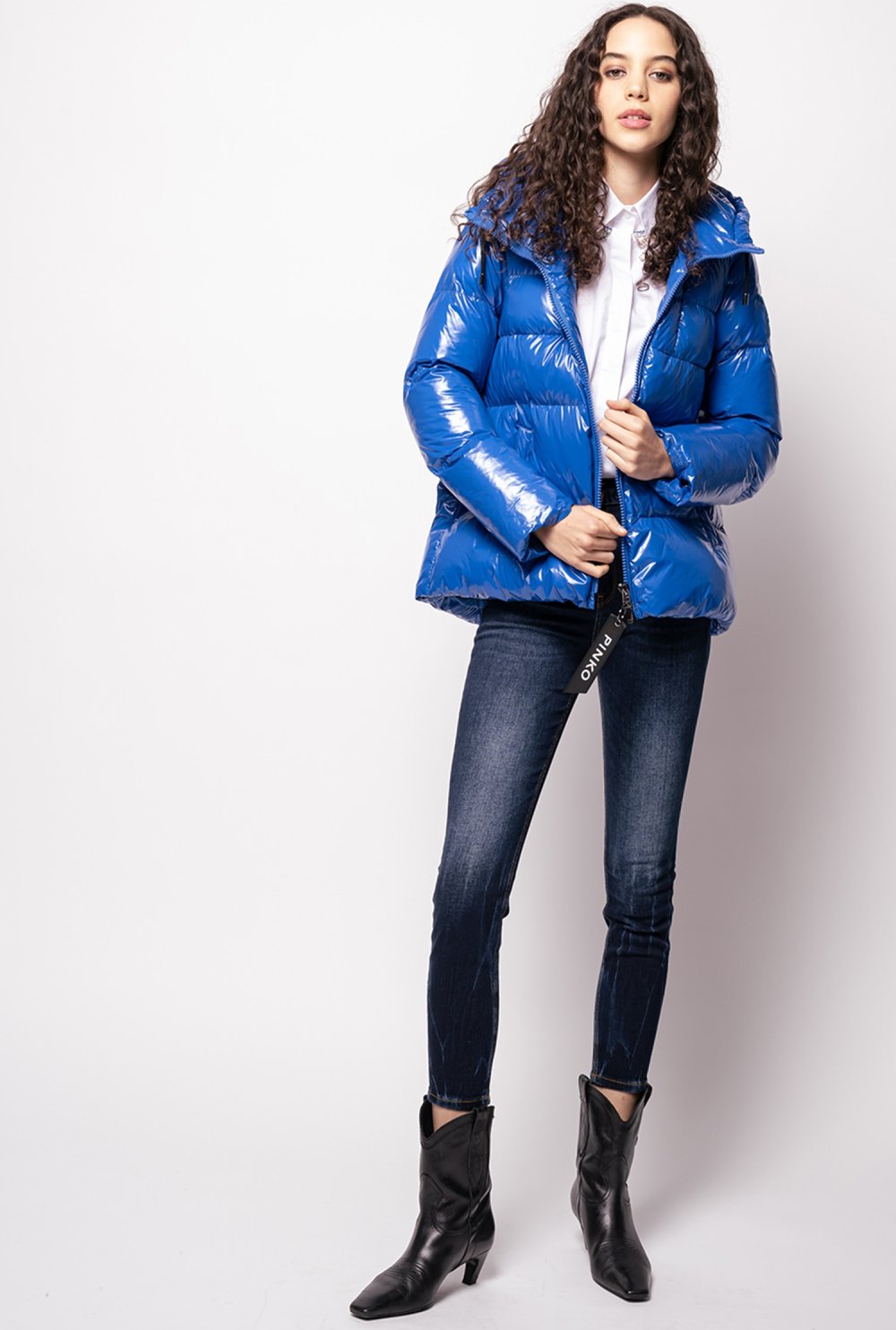 Куртка Пинко лаковая