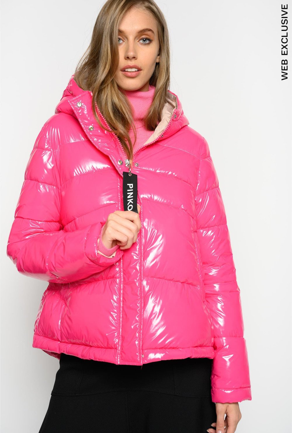 Пуховик Пинко черный блестящий