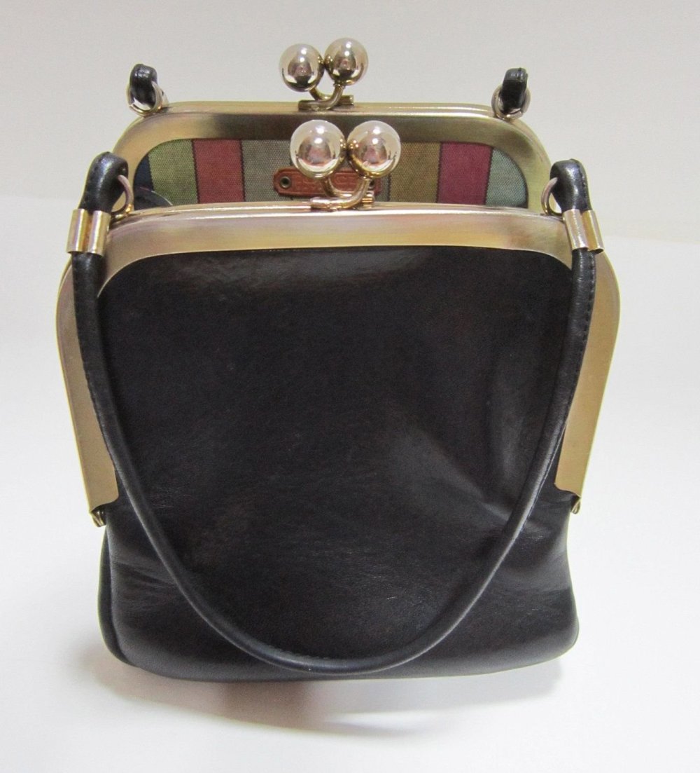 Сумки ридикюли замок поцелуйчик