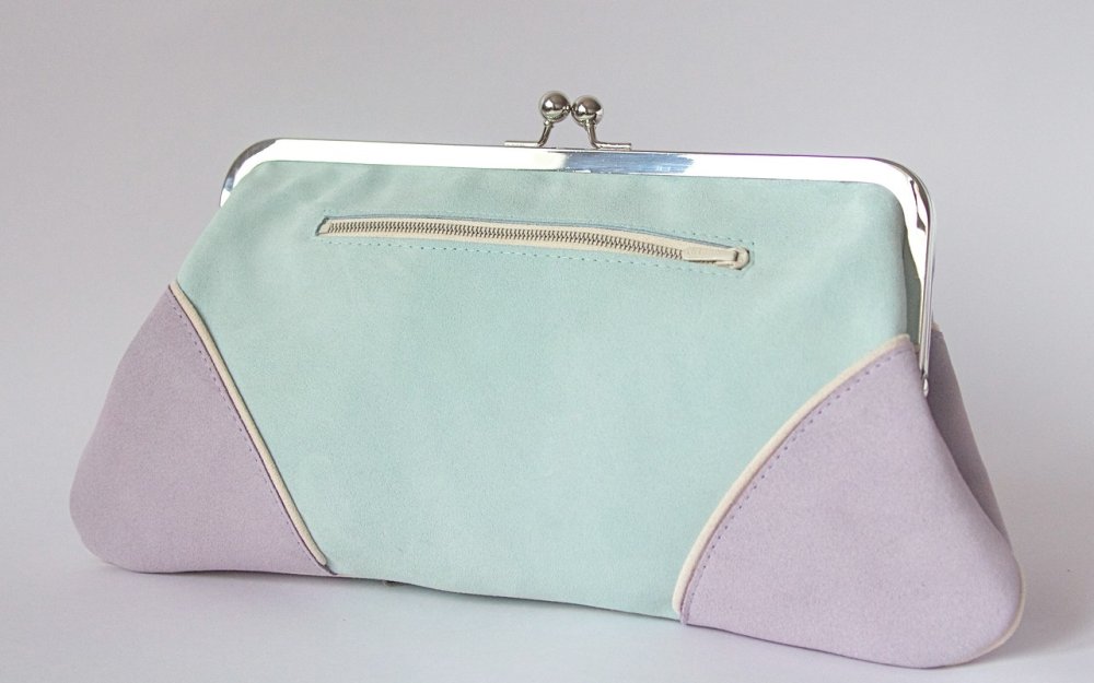 Сумка- кошелёк с замком поцелуйчик