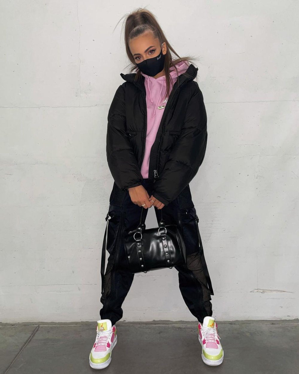 Karna.Val психушка обложка