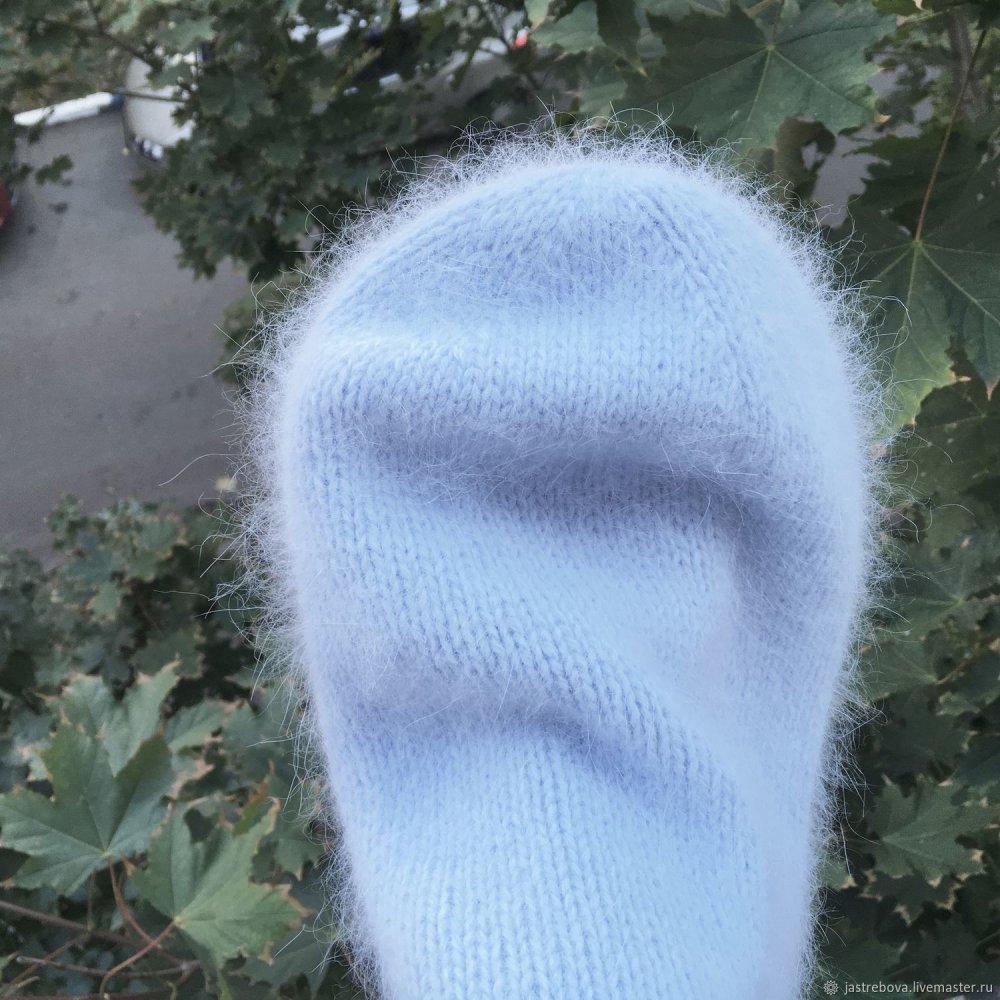 Шапка из ангоры Мондиаль