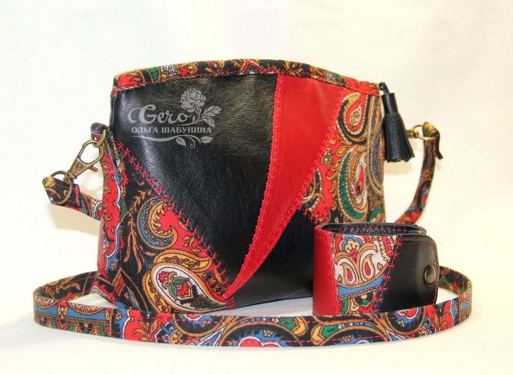 Сумка через плечо с платком