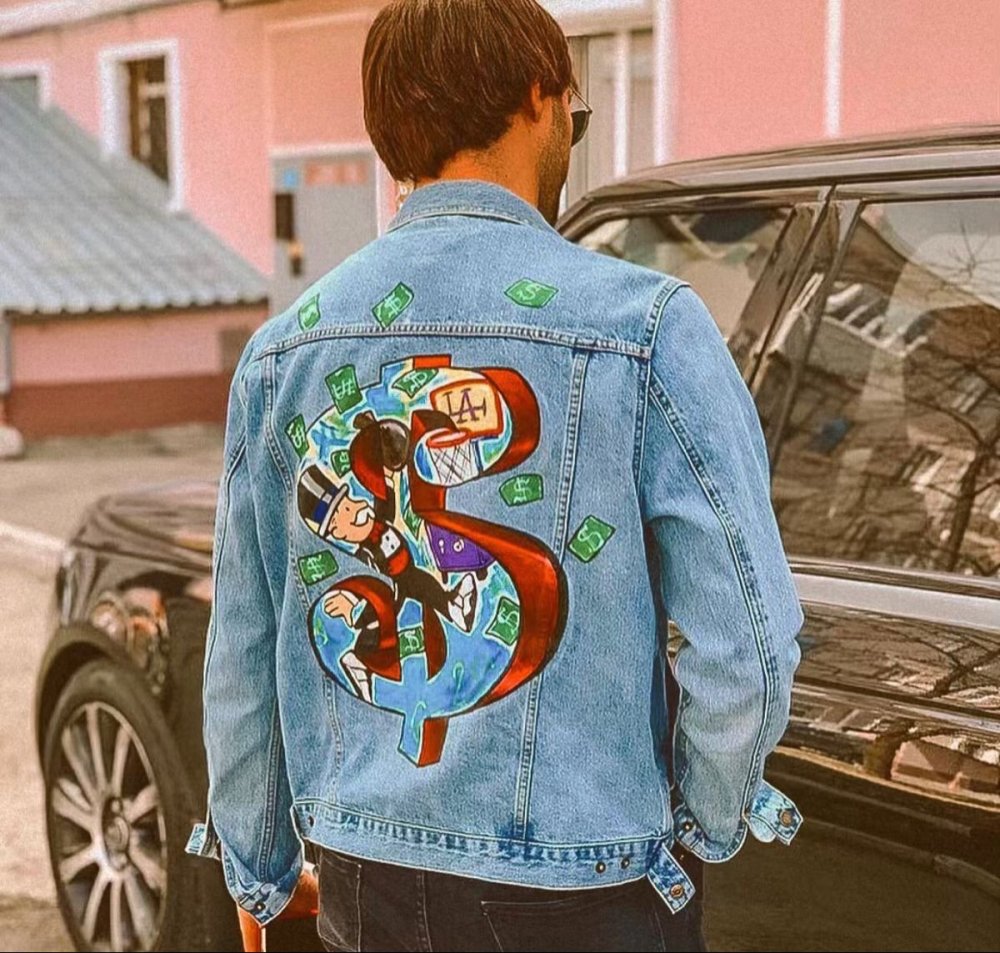 Джинсовая куртка с принтом мужская