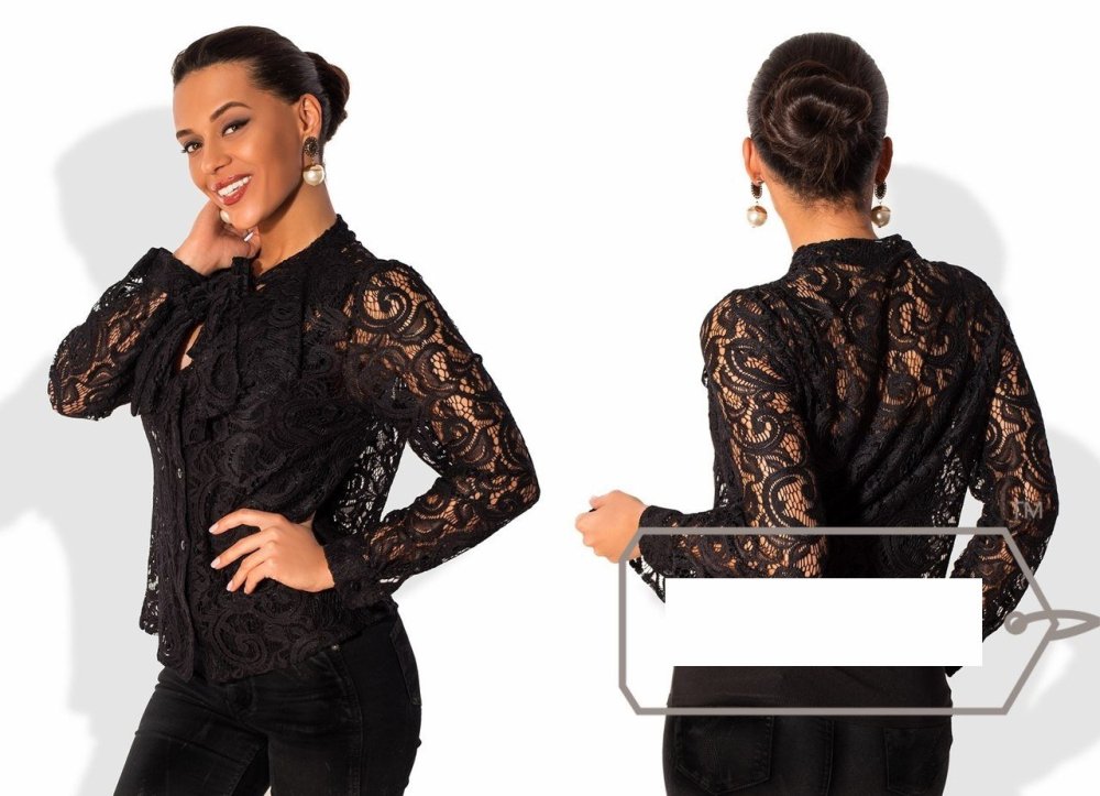 Платье с гипюром