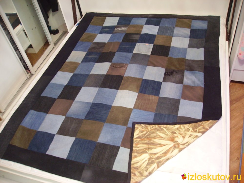 Покрывало из джинсовых лоскутков