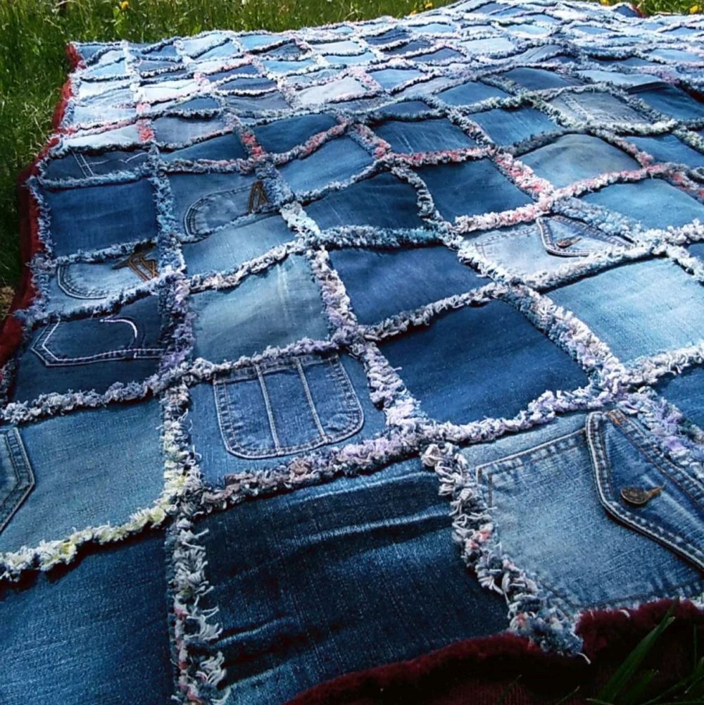 Покрывало из джинсовой ткани