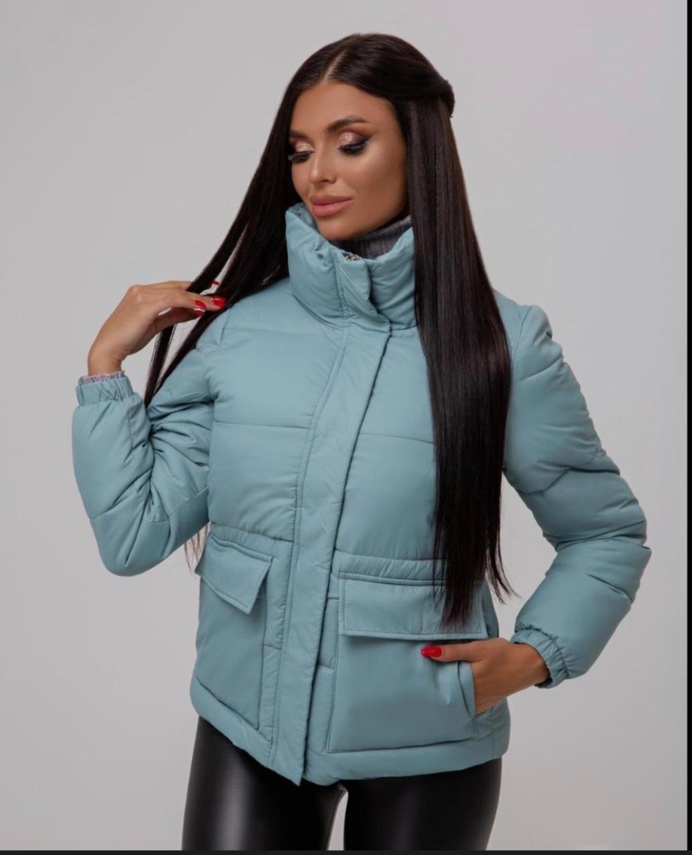 Накладные карманы на куртке