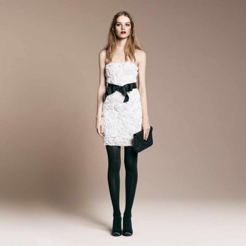 Белые ботинки с платьем