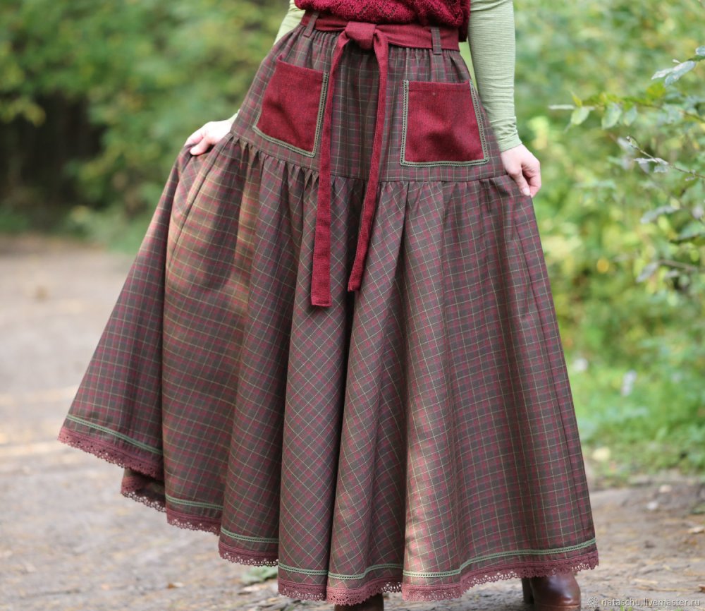 Юбка HM миди с ремнем черный