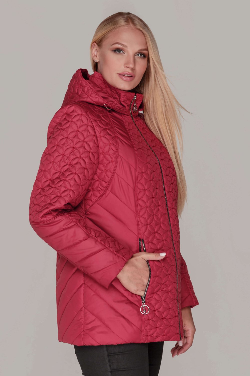 Удлиненная стеганая куртка