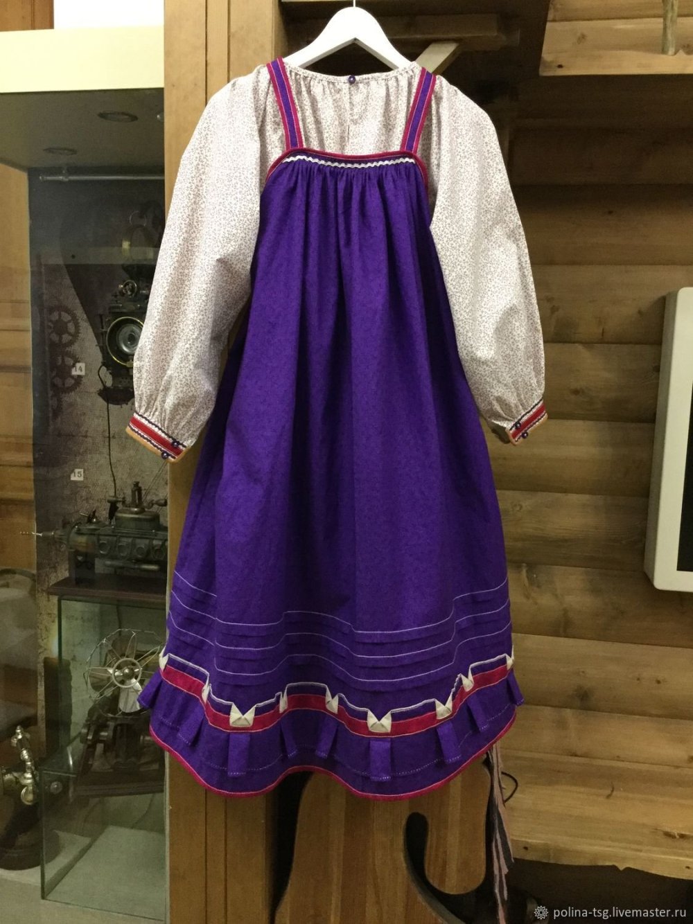 Л.В. Кислуха. Народный костюм русского севера