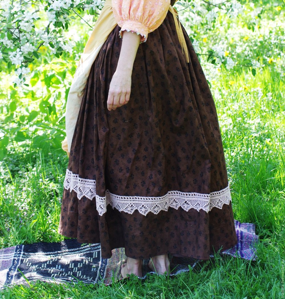 Фольклорный костюм