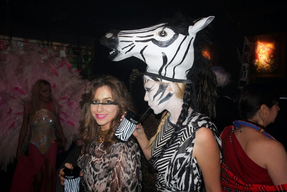 Вечеринка с африканскими звездами