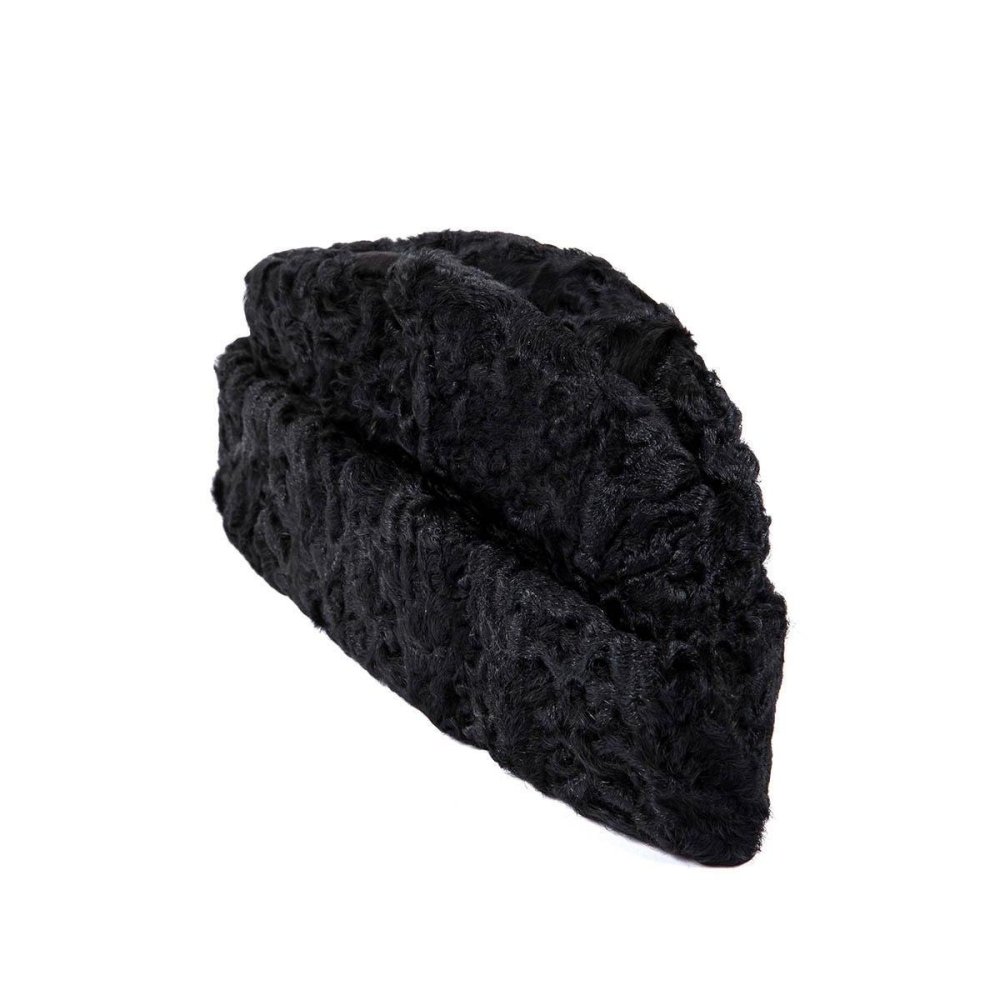 Шапка пирожок