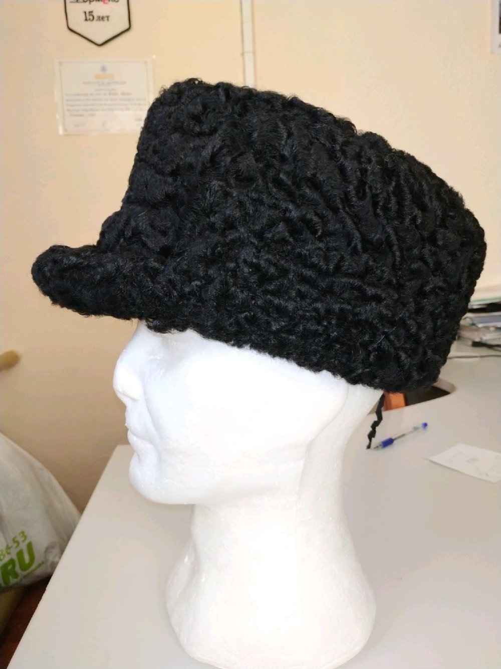 Шапка Гоголь из каракуля
