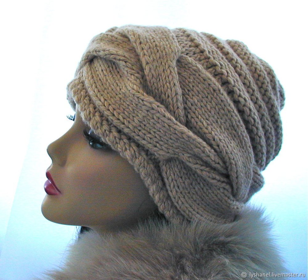 Шапка с поперечной косой
