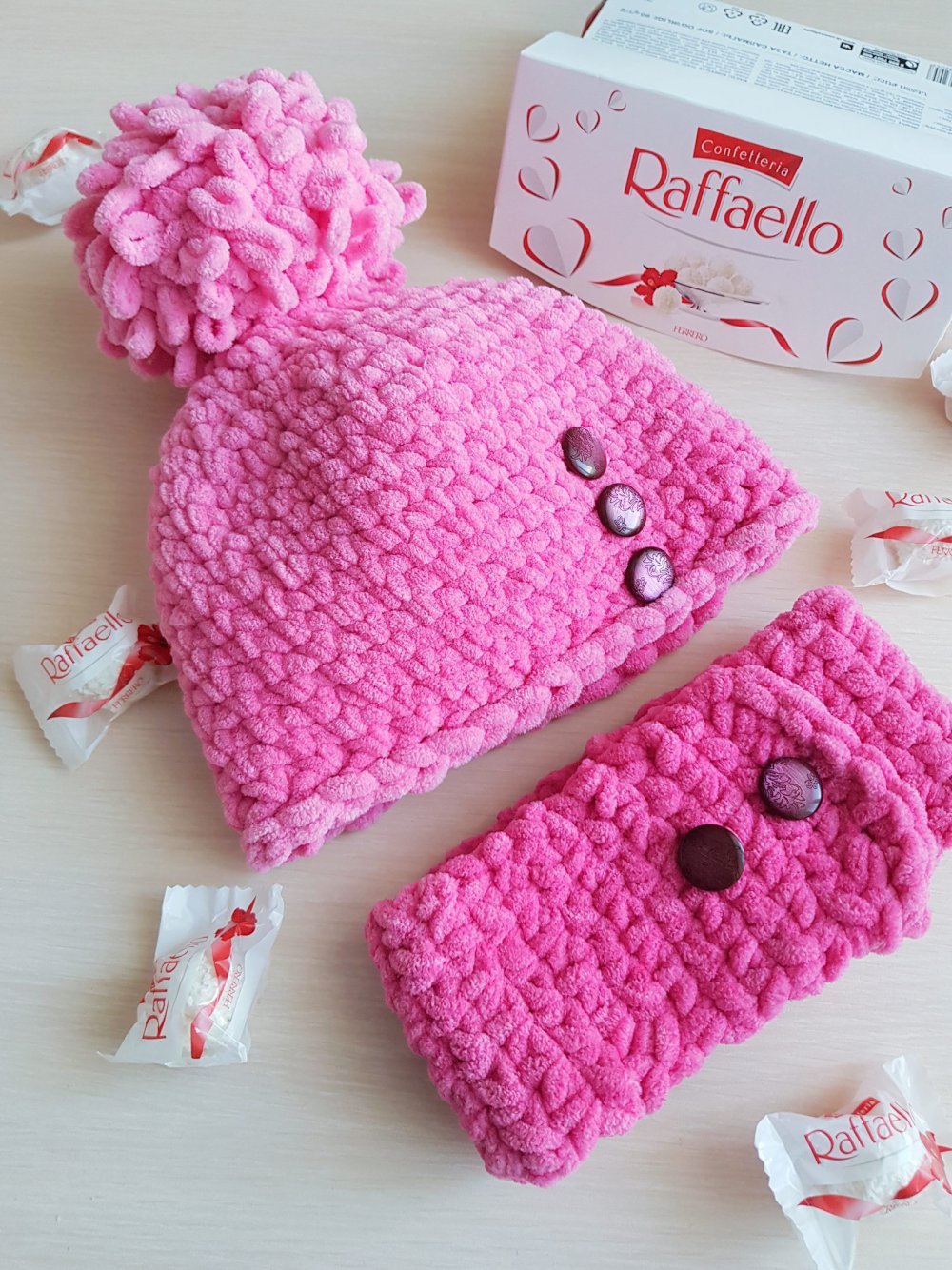 Шапка из ализепуфи Файн