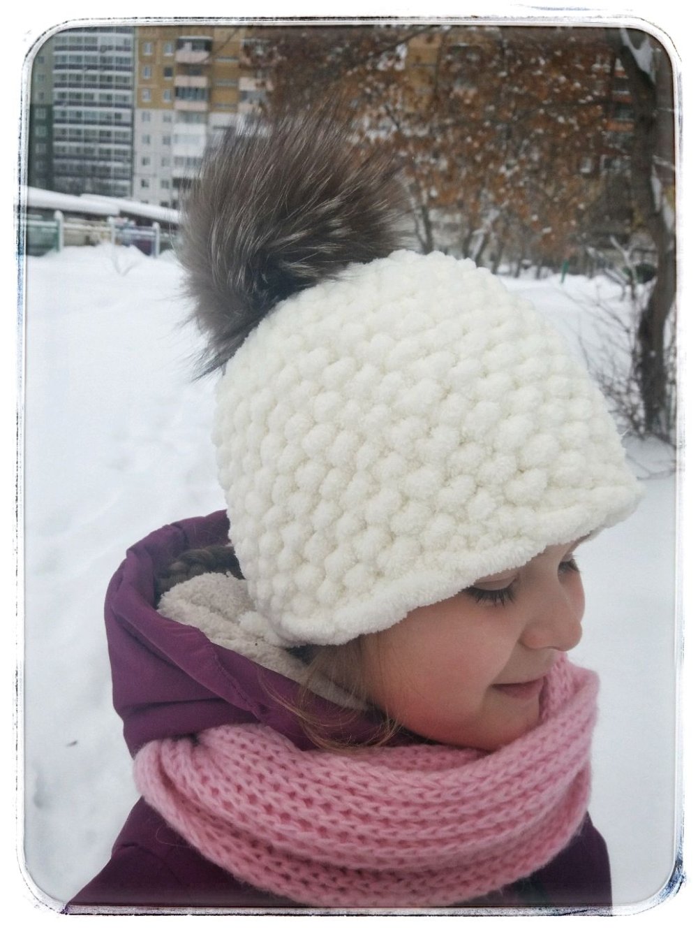 Шапка из плюшевой пряжи