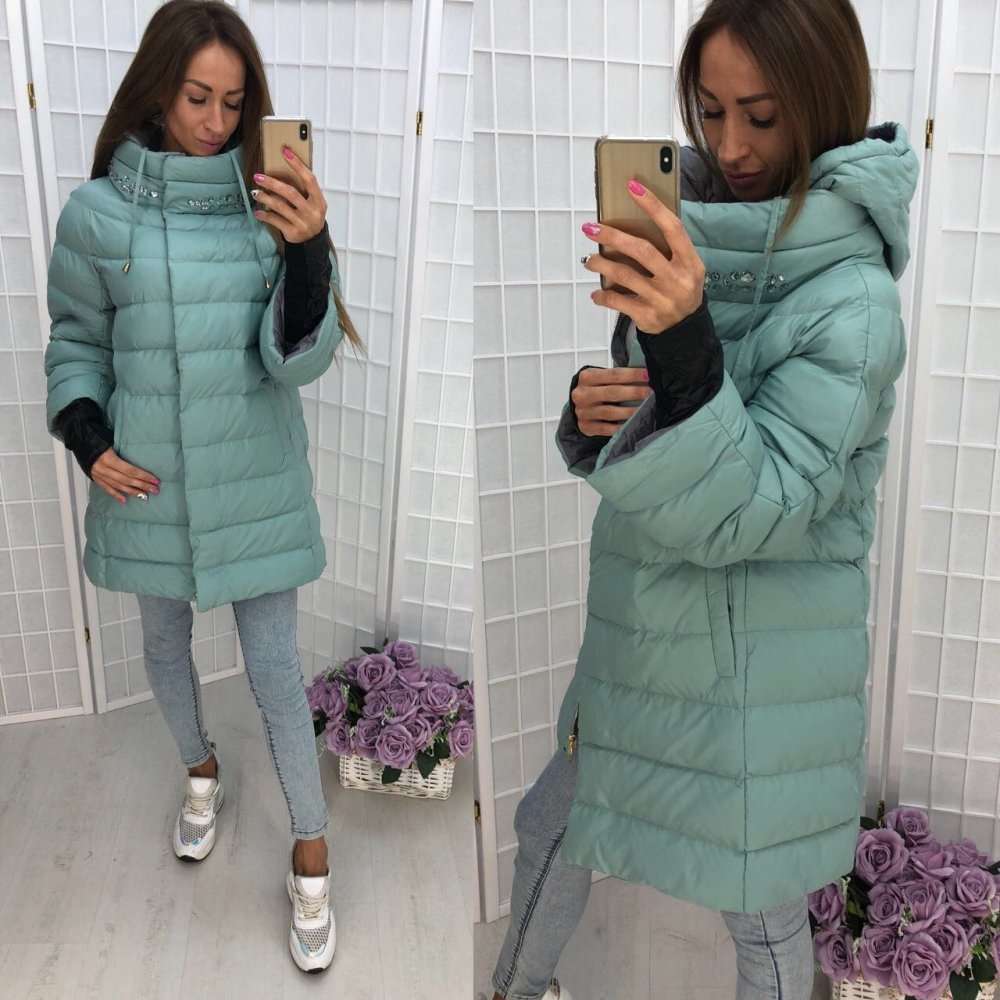 Пуховик с отстегивающимися рукавами женский