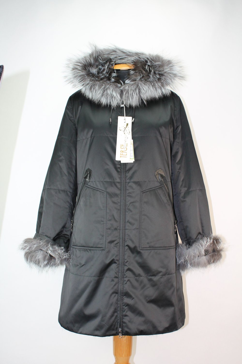 Куртка Clasna женская зимняя пихора