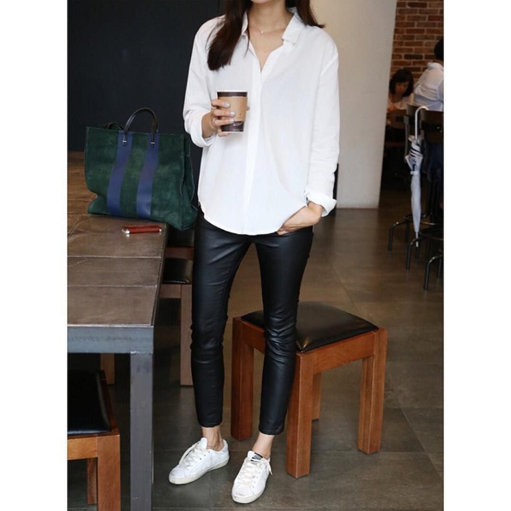 Стильные белые брюки