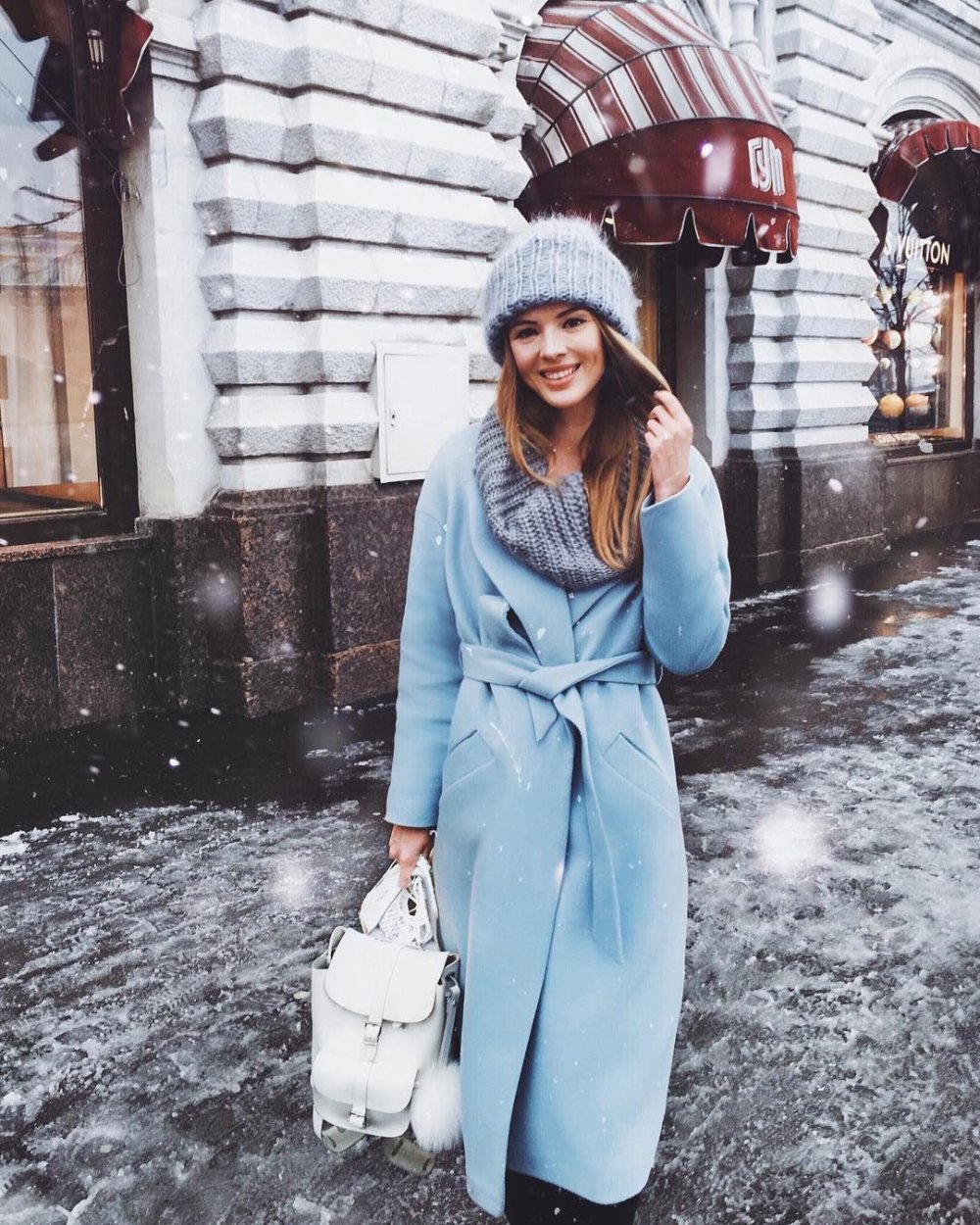 Пальто голубое Золла