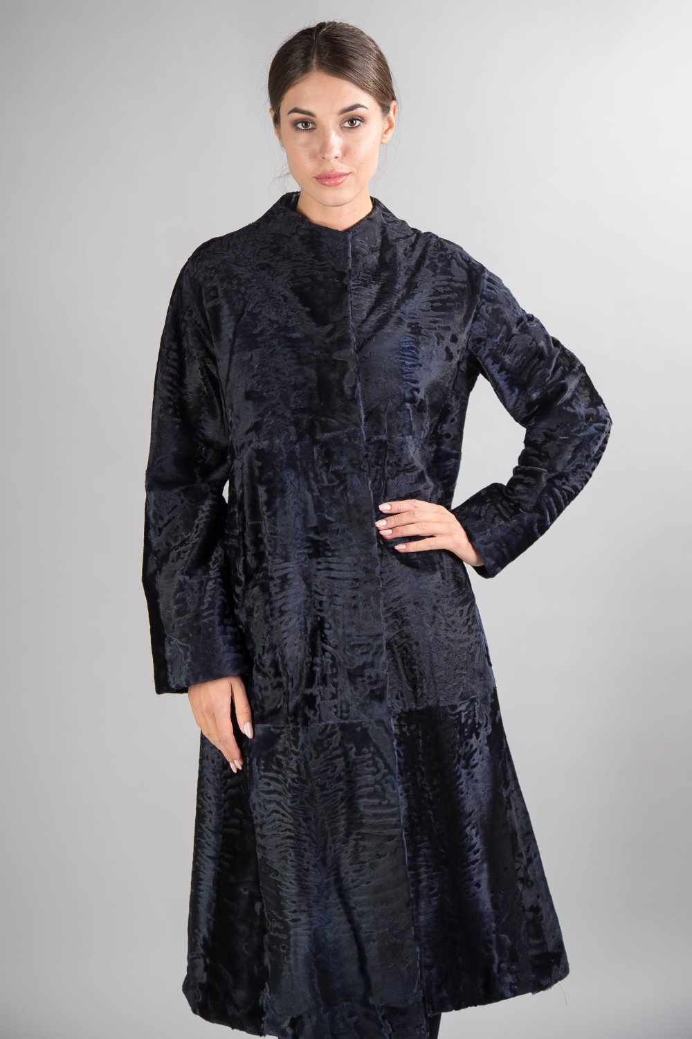 Benetton каракулевое пальто