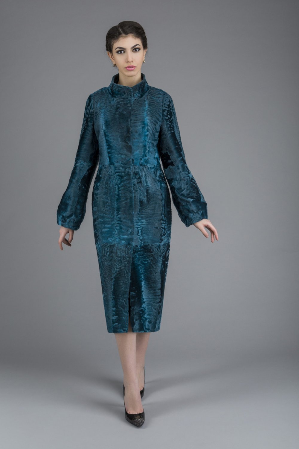 Benetton каракулевое пальто