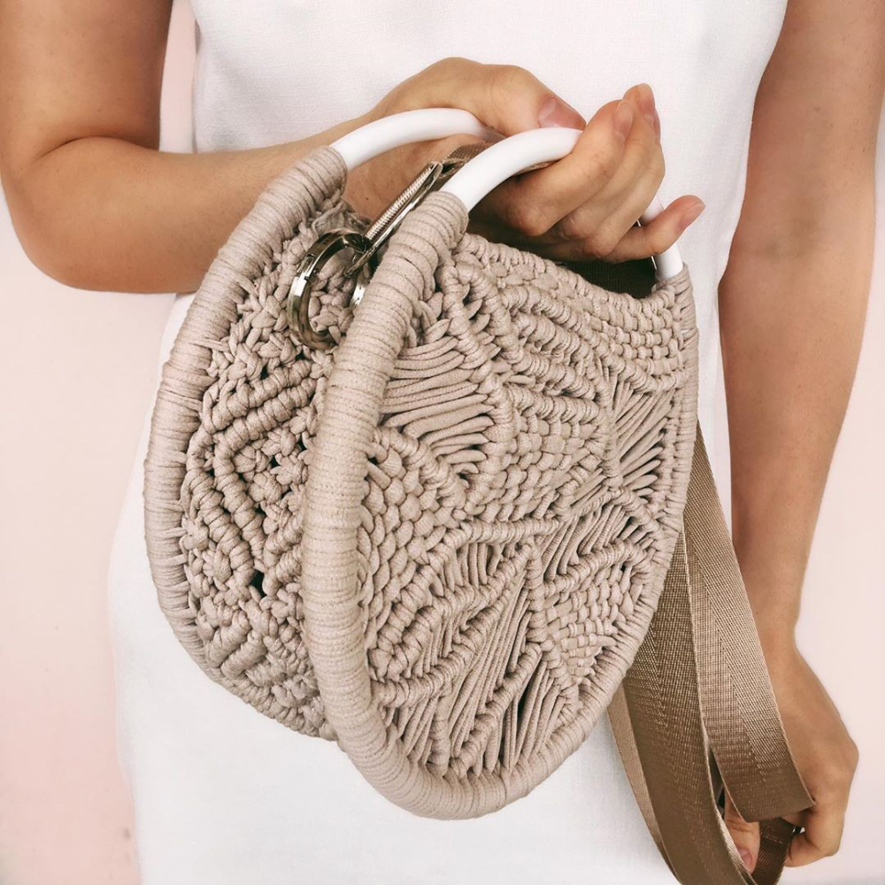 Стильные вязаные сумки