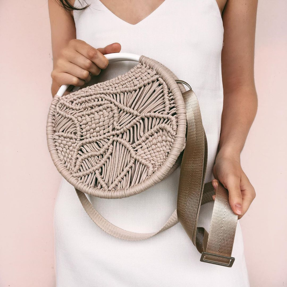 Круглая сумка макраме