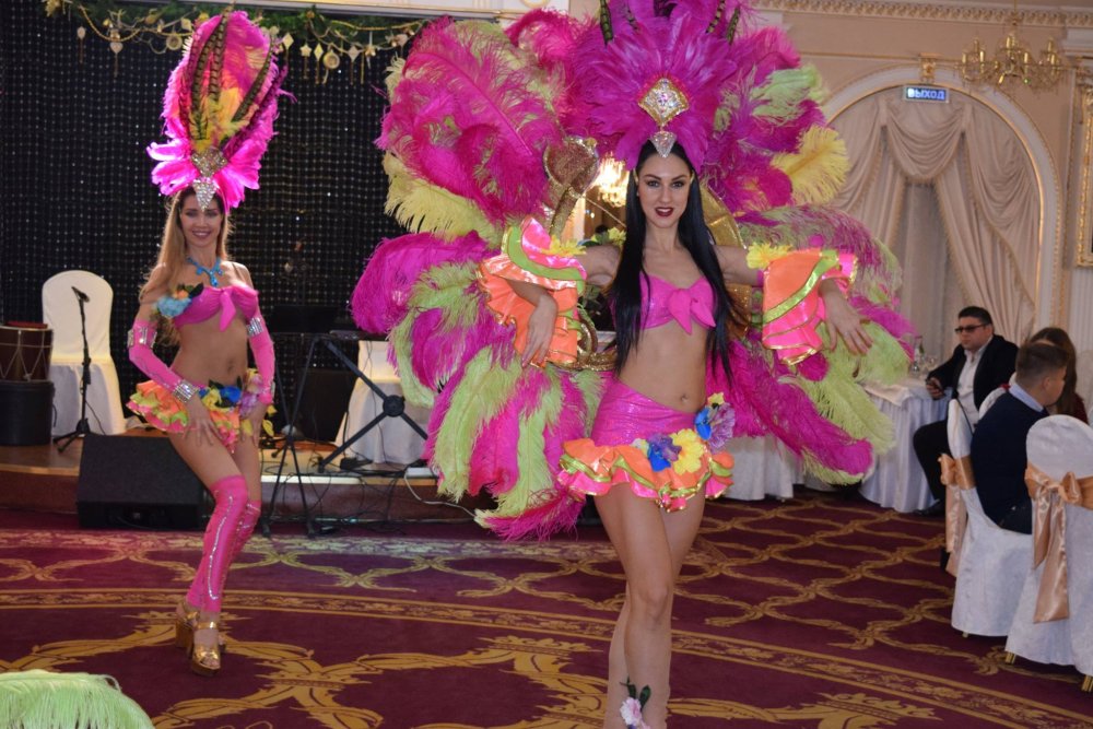 Инвентарь для танцев детям