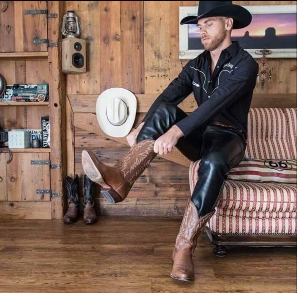 Ковбойские ботинки стрит стайл