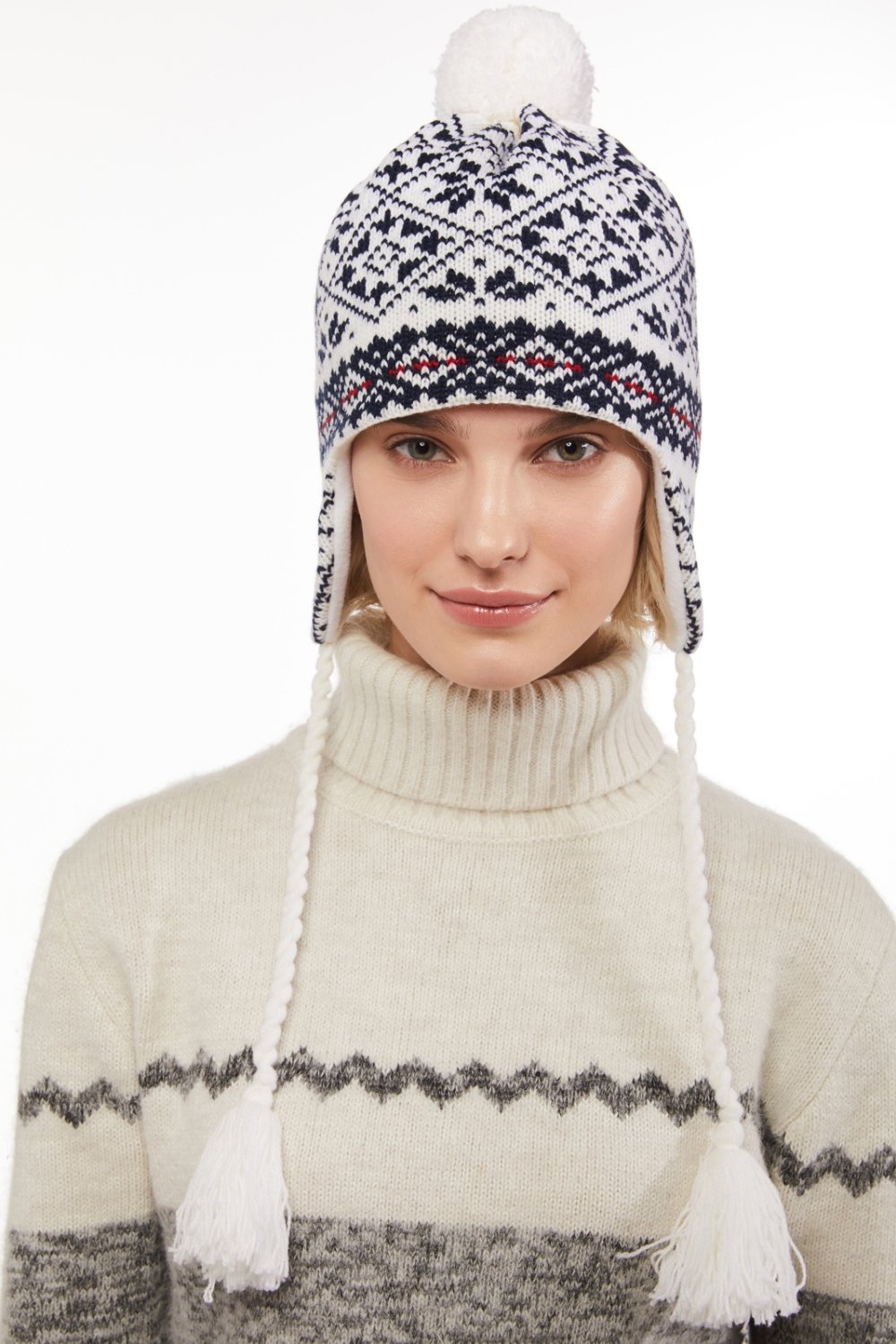 Эстонские шапки с длинными ушами