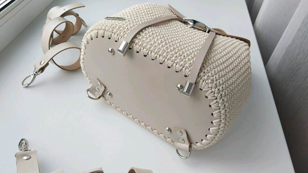 Сумочка из дерева