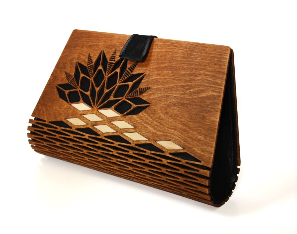 Деревянный портфель