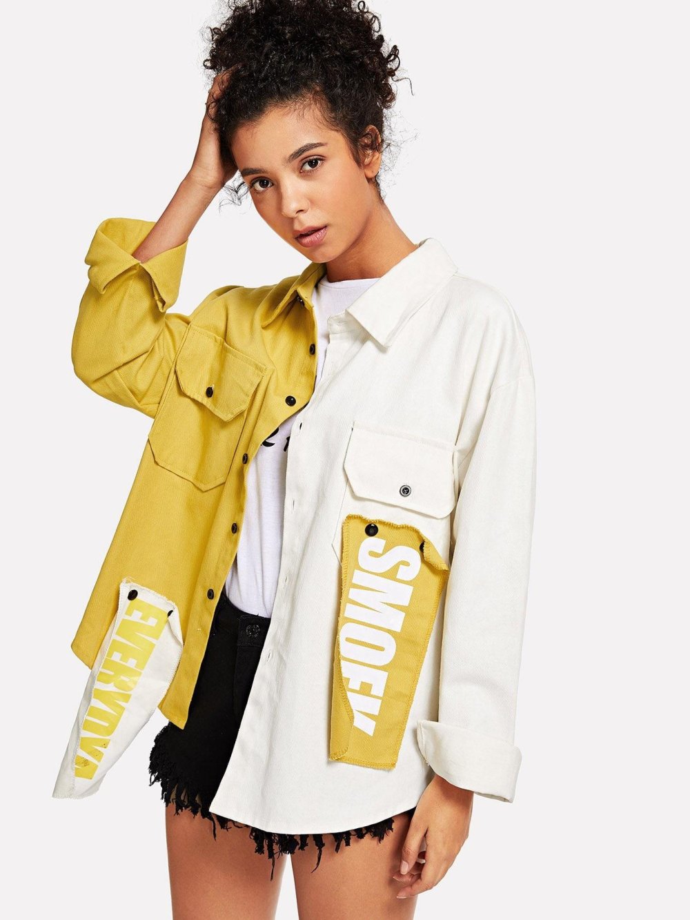 Джинсовая куртка с капюшоном женская