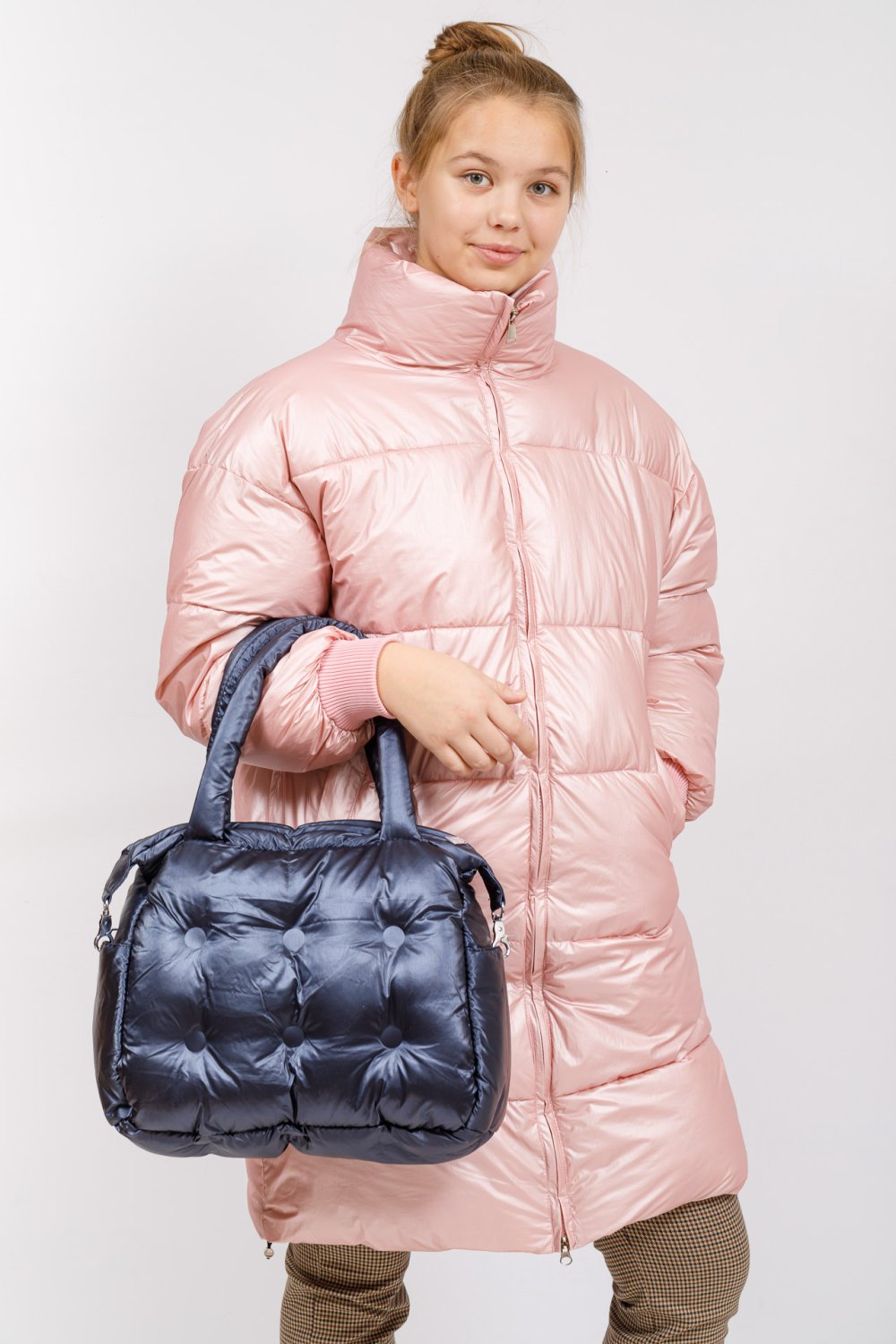 Болоньевая сумка цвет серебристый