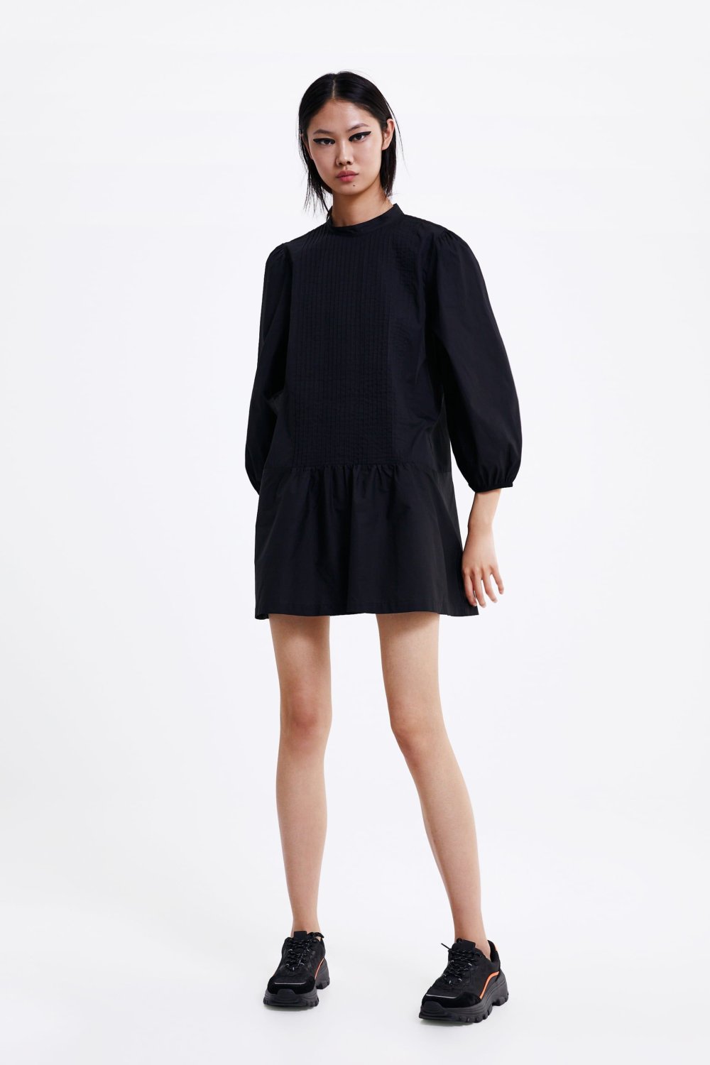 Платье Zara черное короткое