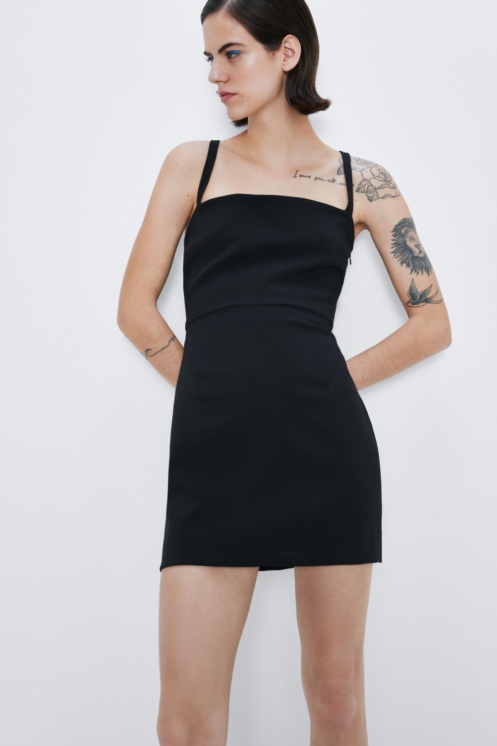 Черное замшевое платье Zara