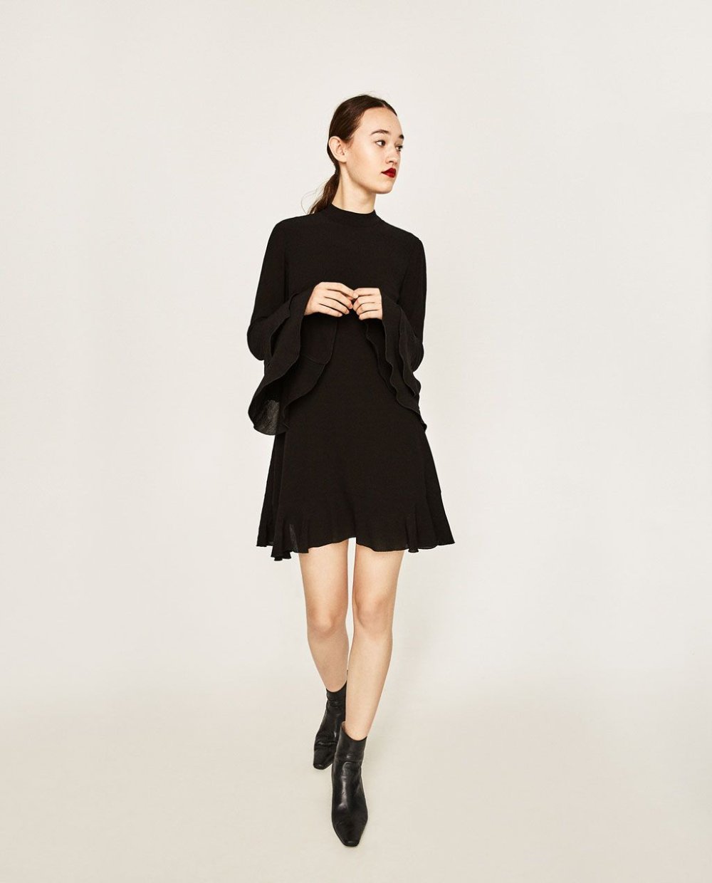 Zarina черное платье миди