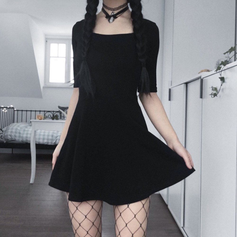 Аннабель Флер 2021