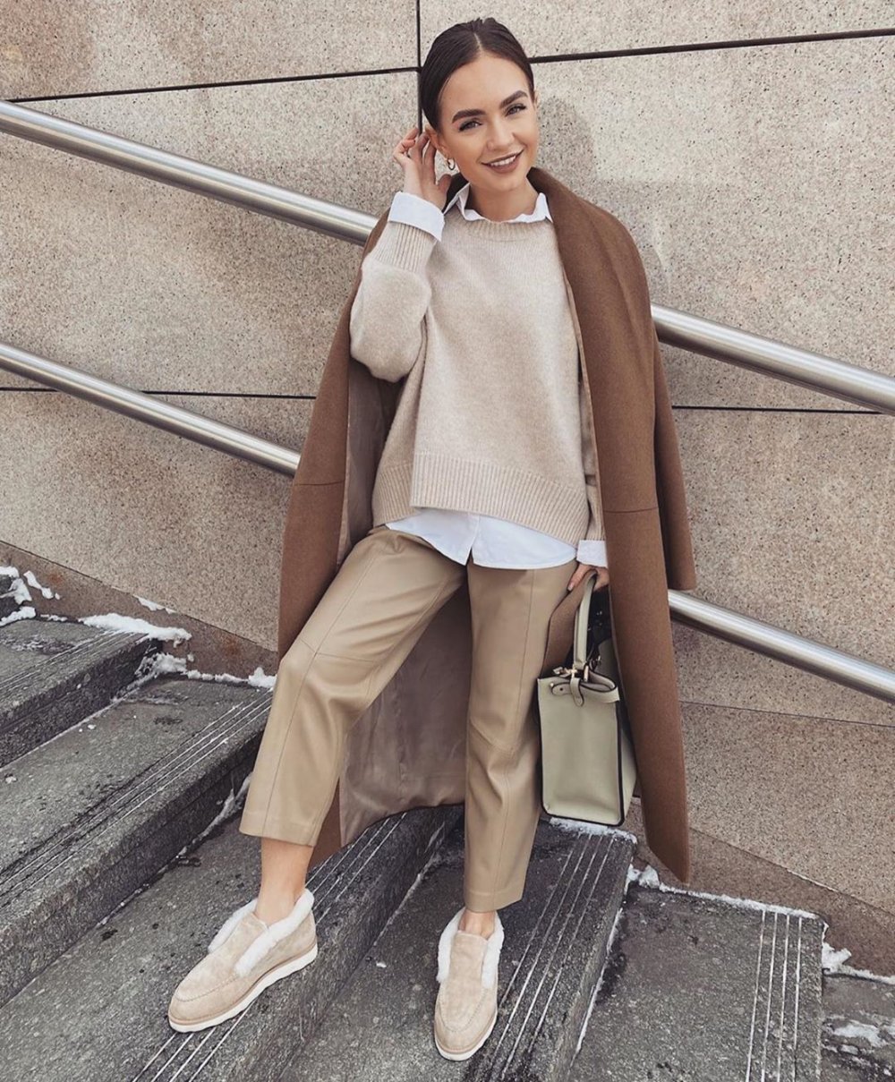 Свитер с брюками женские