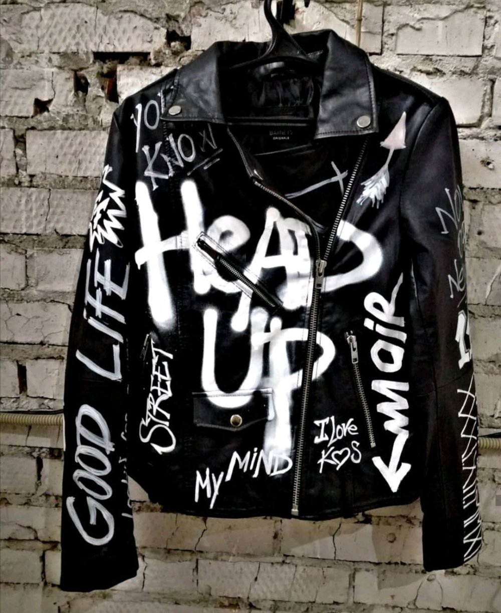 Куртки с надписями