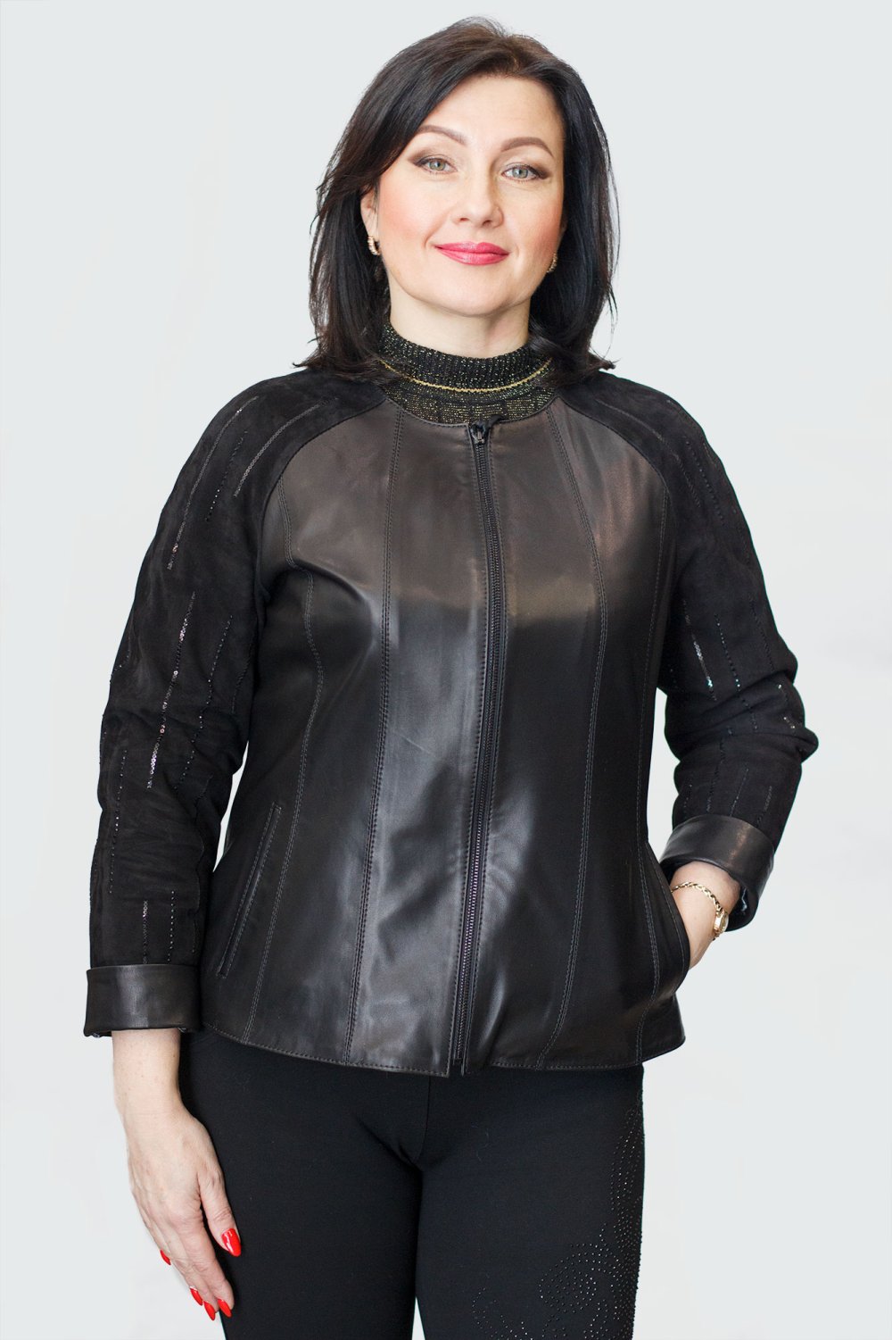 Комбинированные куртки из кожи и ткани