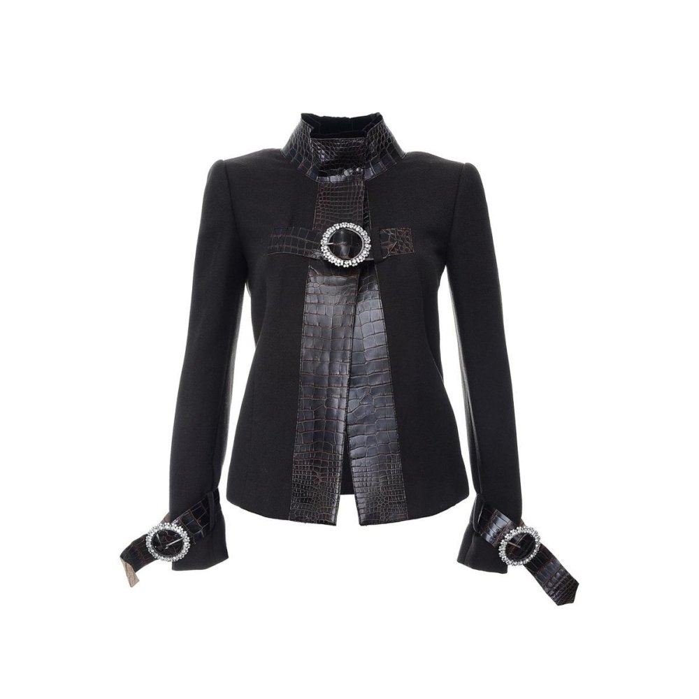 Кожаные куртки женские для полных женщин