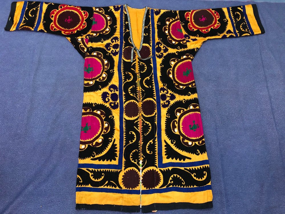 Узбекский национальный костюм для девочки