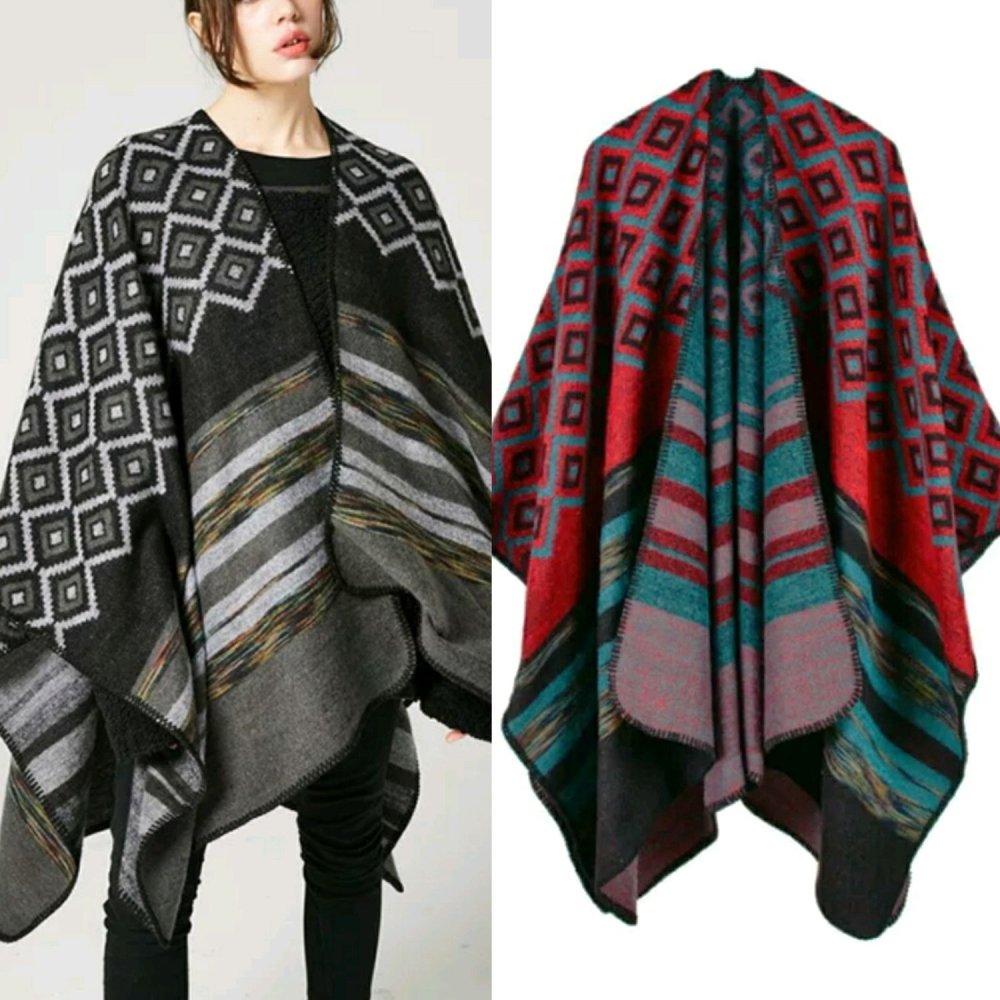 Вязаное пончо