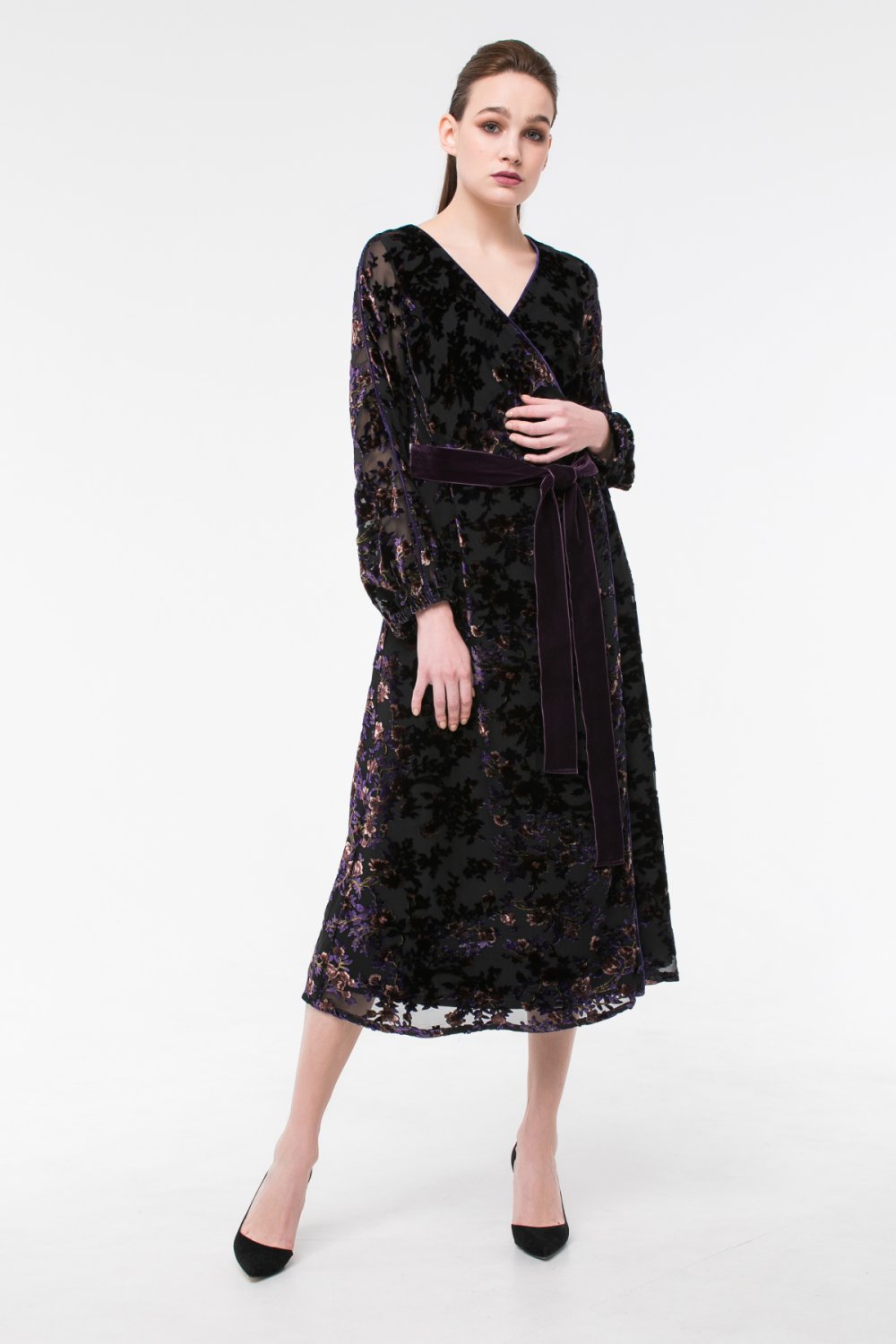 Платье из панбархата